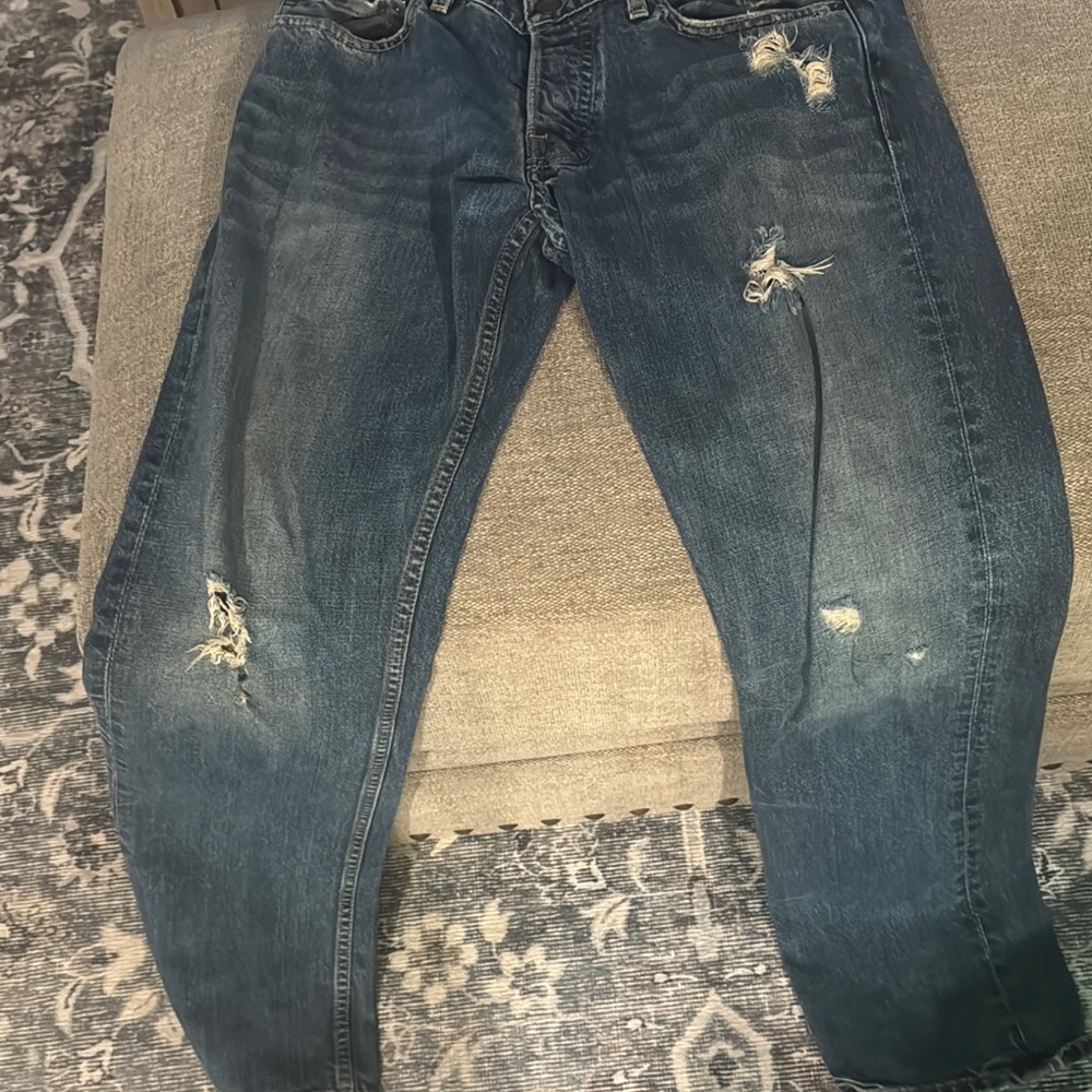 Men's Distressed Blue Jeans